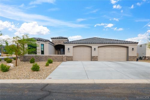2836 Steamboat Dr, Bullhead City, AZ, 86429-1137 | Card Image