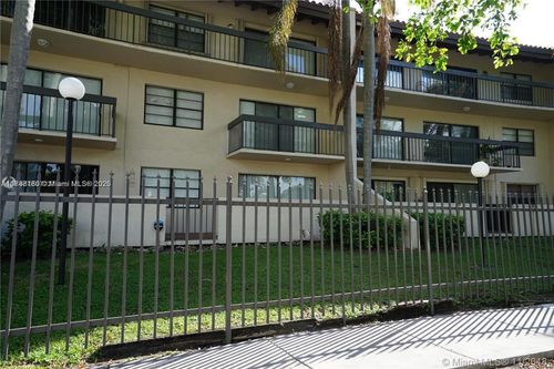 apt-12-5201 Orduna Dr, Coral Gables, FL, 33146-2675 | Card Image