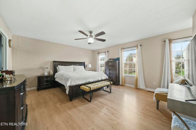 7708 Ambergate Dr, House other with 4 bedrooms, 3 bathrooms and null parking in Powell TN | Image 13