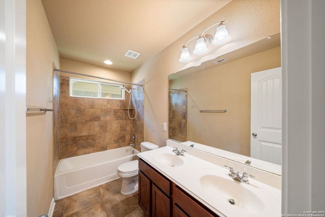 413 Carlow, House other with 4 bedrooms, 3 bathrooms and null parking in Cibolo TX | Image 19