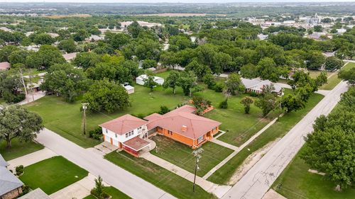 618 W 5th St, Justin, TX, 76247-4506 | Card Image