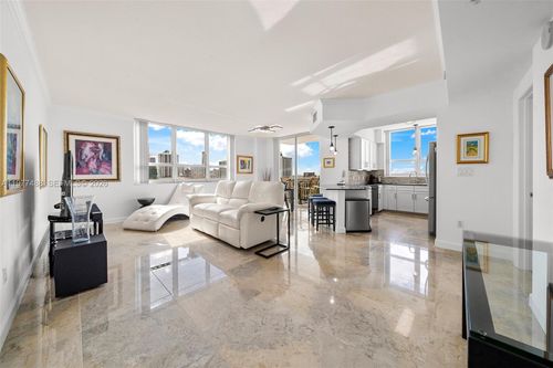 apt-1502-2000 N Bayshore Dr, Miami, FL, 33137-5129 | Card Image