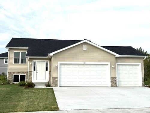 333 Parker Drive, Genoa City, WI, 53128 | Card Image