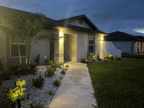 243 Loadstar St, FORT MYERS, FL, 33913-7219 | Card Image