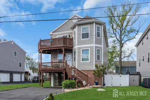 904 4th St, Union Beach, NJ, 07735-2831 | Card Image