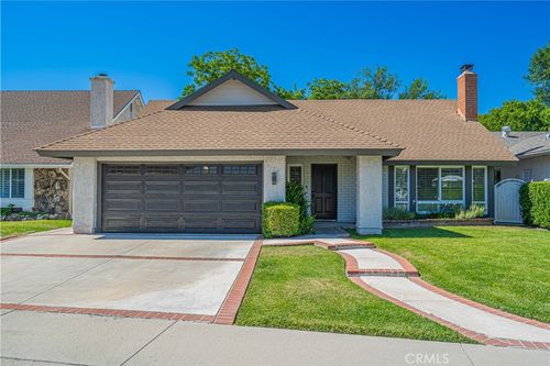 23340 Cedartown St, Newhall, CA, 91321-3507 | Card Image