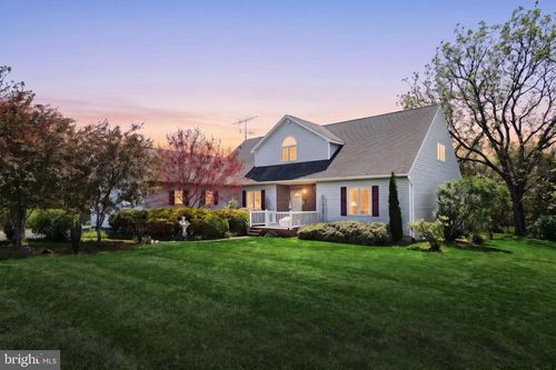 355 Sachs Rd, GETTYSBURG, PA, 17325-8748 | Card Image
