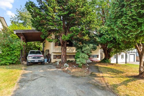 7674 Juniper St, Mission, BC, V2V4R2 | Card Image