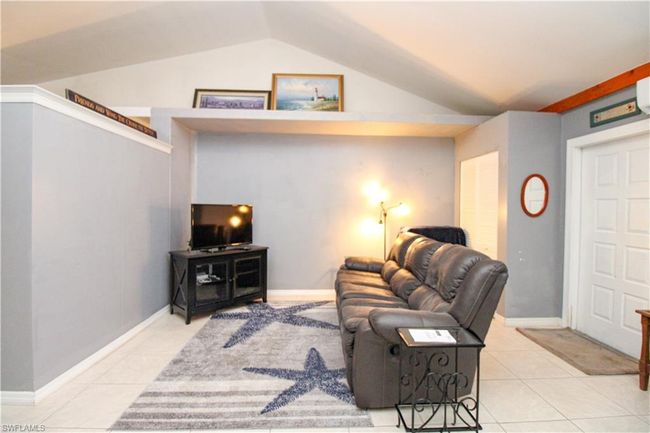APT-306 - 826 Wiggins Pass Rd, Condo with 1 bedrooms, 1 bathrooms and 1 parking in NAPLES FL | Image 9