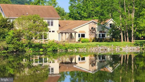 31 Ski Run Trl, Fairfield, PA, 17320-8559 | Card Image