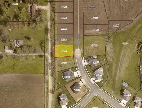1126 Petersen Ct Nw, Stewartville, MN, 55976-1681 | Card Image