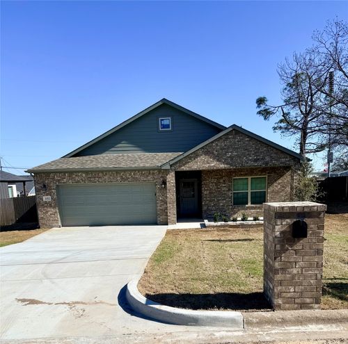 1403 Jefferson St, Bowie, TX, 76230-2922 | Card Image