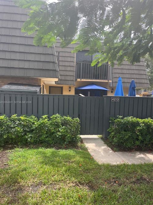 4213 42nd Way, West Palm Beach, FL, 33407-6834 | Card Image