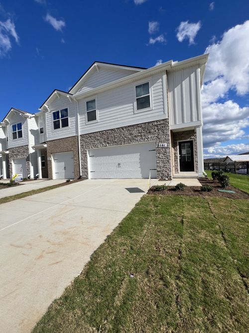 281 Redhead Ln, Lebanon, TN, 37090-2110 | Card Image