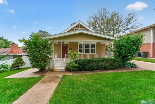 2010 N 56 Street, Omaha, NE, 68104 | Card Image