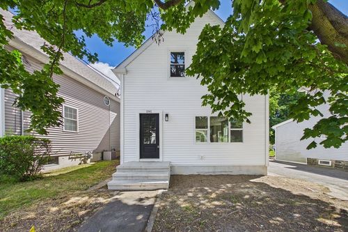 191 Bay St, Taunton, MA, 02780-1827 | Card Image