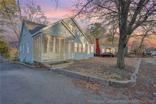 404 Pearl St, Fayetteville, NC, 28303-4324 | Card Image