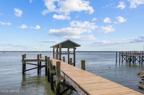 8842 Mckenna Dr, Jacksonville, FL, 32226-2433 | Card Image