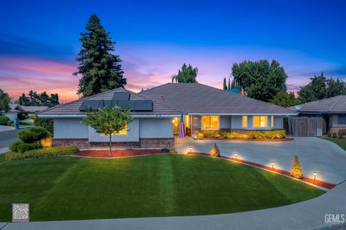 5101 Dewalt St, Bakersfield, CA, 93308-7608 | Card Image