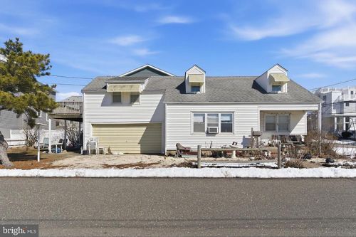 27 27th Street E, LONG BEACH TOWNSHIP, NJ, 08008 | Card Image