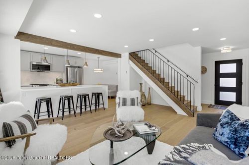 c-820 Powderhorn Ln, Jackson, WY, 83001-8019 | Card Image