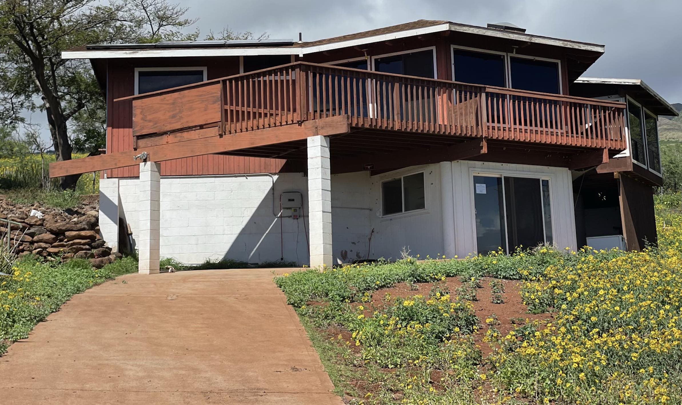 Onioni Dr, Kaunakakai, HI 96748