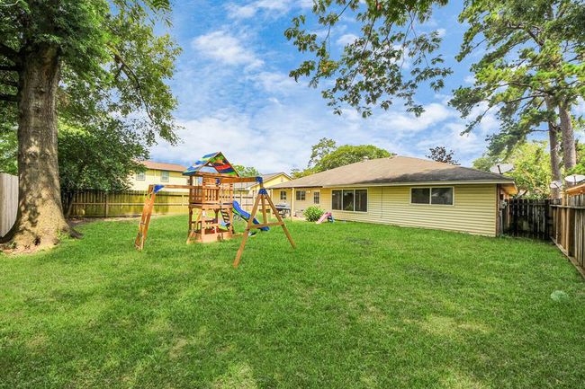 5822 Walnutgate Dr, House other with 3 bedrooms, 2 bathrooms and 2 parking in Spring TX | Image 39