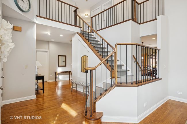 2081 Jordan Ter, House other with 5 bedrooms, 5 bathrooms and 3 parking in Buffalo Grove IL | Image 9