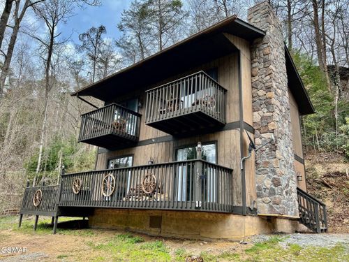 4256 New Pioneer Trail, Pigeon Forge, TN, 37863 | Card Image