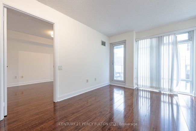 706 - 2191 Yonge St, Condo with 1 bedrooms, 1 bathrooms and null parking in Toronto ON | Image 29