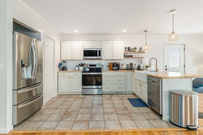 2858 N Sahara Trl, House other with 4 bedrooms, 3 bathrooms and null parking in Mears MI | Image 9