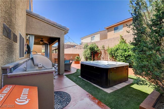 Outdoor kitchen, Grill, Refrigerator &​​‌​​​​‌​​‌‌​‌‌​​​‌‌​​‌‌​‌​​​​​‌ Sink | Image 59