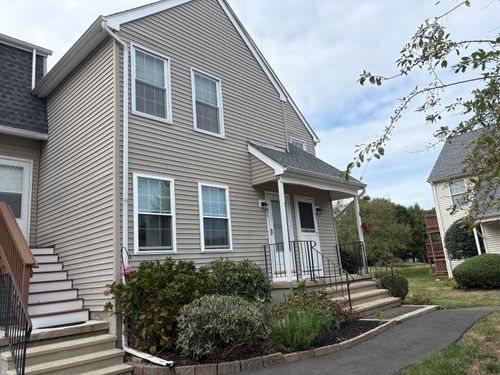 unit-318-229 Branford Rd, North Branford, CT, 06471-1372 | Card Image