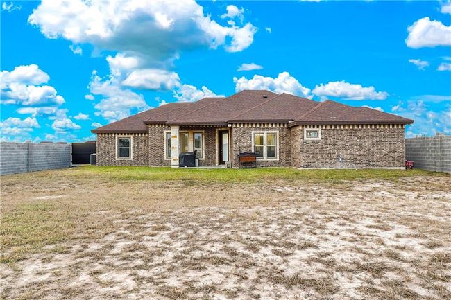 911 Platinum St, House other with 4 bedrooms, 3 bathrooms and 2 parking in Palmview TX | Image 21