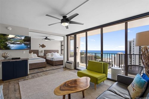 3208-201 Ohua Ave, Honolulu, HI, 96815-3653 | Card Image
