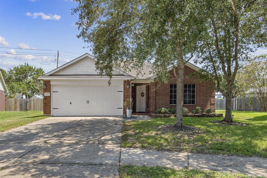 White Ibis Ct, League City, TX 77573