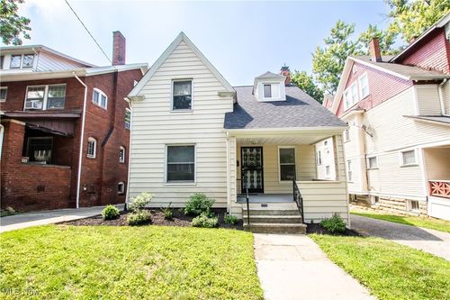 2220 Grandview Ave, Cleveland Heights, OH, 44106-3135 | Card Image