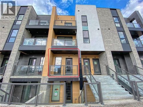 64-261 Woodbine Ave, Kitchener, ON, N2R0S7 | Card Image