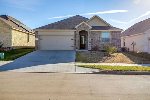 6808 Waterhill Ln, Fort Worth, TX, 76179-6101 | Card Image