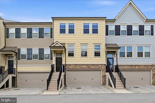 21 Eagle Ln, MALVERN, PA, 19355-1574 | Card Image