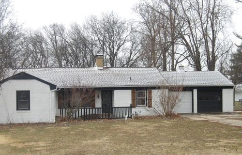 13 Southern Dr, Decatur, IL, 62521-4638 | Card Image