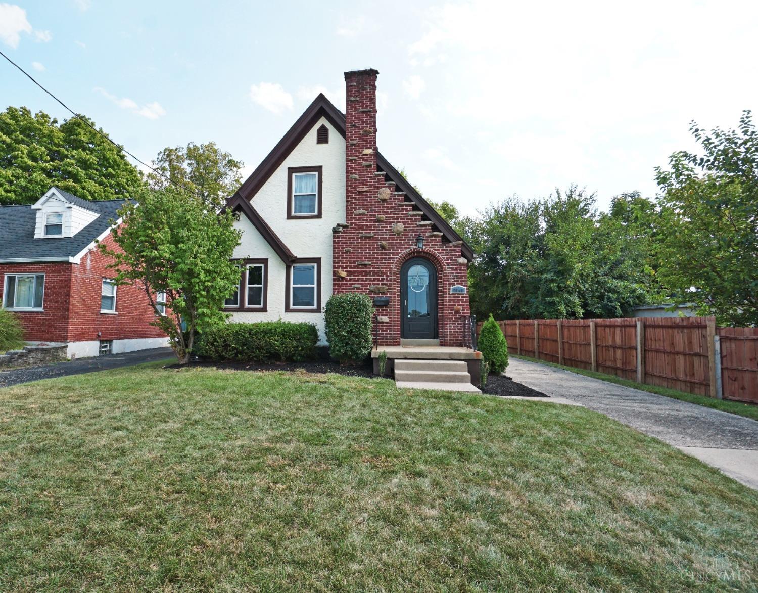 Kipling Ave, Cincinnati, OH 45239