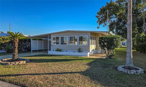 36708 Niles Dr, ZEPHYRHILLS, FL, 33542-3046 | Card Image