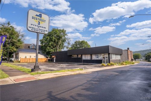 133 E Main St, Frankfort, NY, 13340-1133 | Card Image