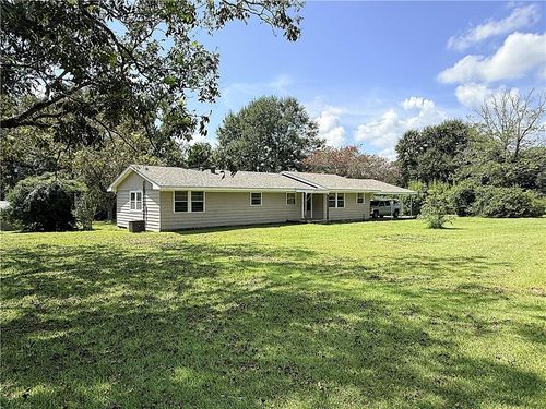 23372 Honeysuckle Rd, Bush, LA, 70431-4617 | Card Image