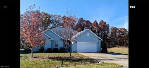 3029 Cinnamon Dr W, West Salem, OH, 44287-9124 | Card Image
