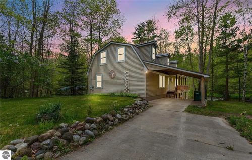 1412 Rifle River Dr, Prescott, MI, 48756-9582 | Card Image