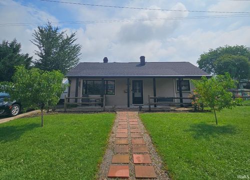521 S Clem St, Winchester, IN, 47394-1946 | Card Image