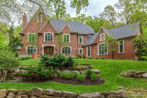 1105 Shepard Oaks Dr, Wildwood, MO, 63038-1581 | Card Image