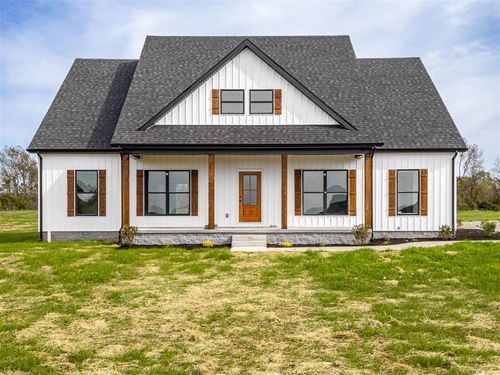 1216 Montgomery Rd, Auburn, KY, 42206-8318 | Card Image